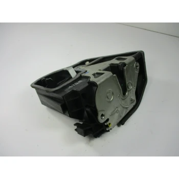 ZAKLEP  SPREDAJ DESNA BMW 5 2004 520I 7036170