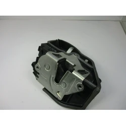 ZAKLEP  ZADAJ DESNA BMW 5 2004 520I 7036172