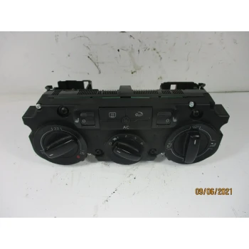 STIKALO GRETJA Volkswagen Passat 2007 2.0TDI VARIANT 3C1820045A