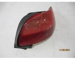 TAIL LIGHT RIGHT Peugeot 206 2002 1.6 16V CC