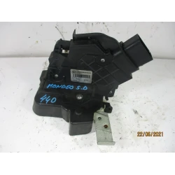 ZAKLEP  SPREDAJ DESNA Ford Mondeo 2009 2.0TDCI 8M2A-R21812-AA