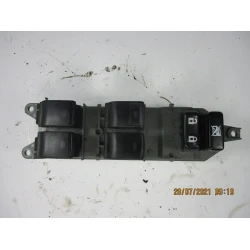 STIKALO STEKLA Toyota Auris 2011 1.6