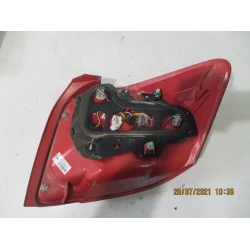 FARO POSTERIORE SINISTRO Toyota Auris 2011 1.6