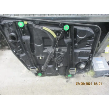 WINDOW MECHANISM FRONT RIGHT Mercedes-Benz B-Klasse 2012 180D