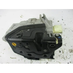 ZAKLEP  ZADAJ LEVA Volkswagen Passat 2008 1.9 TDI 3C4839015A