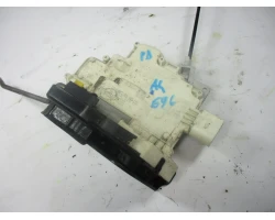 ZAKLEP  SPREDAJ DESNA Audi A4, S4 2007 2.0TDI AVANT 8e0837016aa