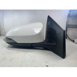 OGLEDALO DESNO Toyota Auris 2013 1.6 8791002F10