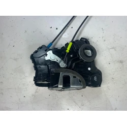 CHIUSURA SERRATURA PORTA ANTERIORE DESTRA Toyota Auris 2013 1.6 A082419 	6931102190