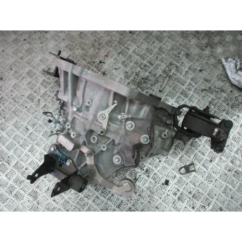 CAMBIO Toyota Auris 2013 1.6 3030002190