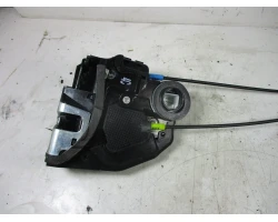 ZAKLEP  ZADAJ DESNA Toyota Auris 2013 1.6 6905005050