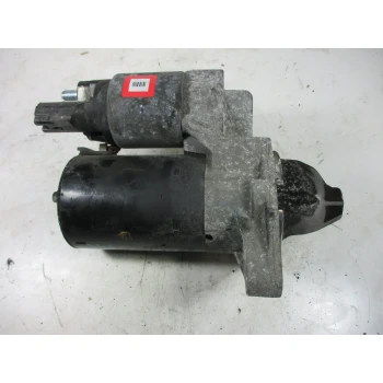 ZAGANJALNIK Toyota Auris 2013 1.6 28100-0T030D