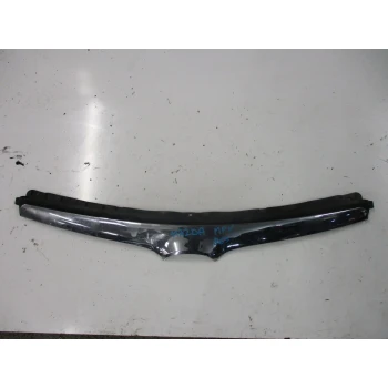 GRIGLIA COFANO Mazda MPV 2004 2.0 TD ZGORAJ