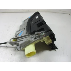 ZAKLEP  SPREDAJ DESNA Volkswagen Passat 2007 2.0TDI 3C1837016A