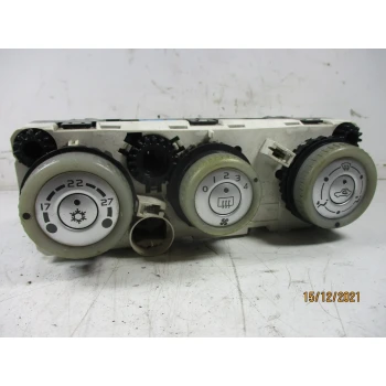 STIKALO GRETJA Mitsubishi Colt 2008 1.3 69660063
