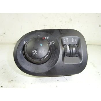 STIKALO LUČI Seat Altea 2005 1.9 TDI 051941431ag