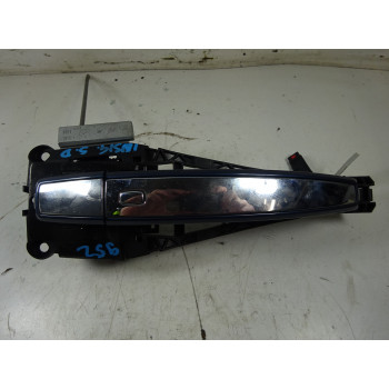 DOOR HANDLE OUSIDE FRONT RIGHT Opel Insignia 2016 2.0CDTI 4WD AUT. 14096401RH