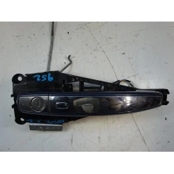 KLJUKA ZUNAJ SP LEVA Opel Insignia 2016 2.0CDTI 4WD AUT. 813521
