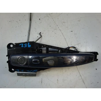 KLJUKA ZUNAJ SP LEVA Opel Insignia 2016 2.0CDTI 4WD AUT. 813521