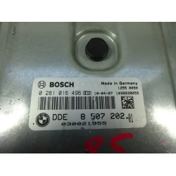RAČUNALNIK MOTORJA BMW 3 2010 318D TOURING 0281016496