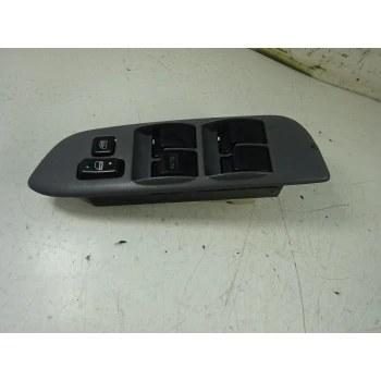 STIKALO STEKLA Toyota RAV4 2002 2.0D4D 84820-42090
