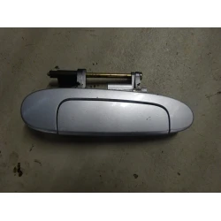 DOOR HANDLE OUTSIDE REAR RIGHT Toyota Yaris 2002 1.3