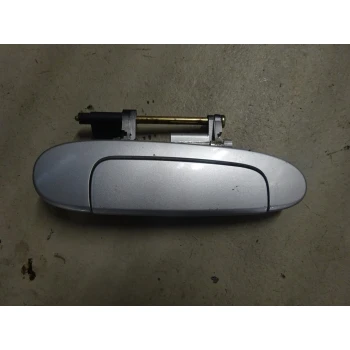 DOOR HANDLE OUTSIDE REAR RIGHT Toyota Yaris 2002 1.3