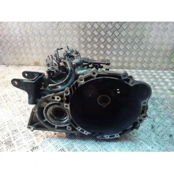 MENJALNIK Hyundai Tucson 2006 2.0CRDI 4WD 4300024381