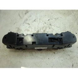 CENTRALINA COMANDO CLIMATIZZATORE Mercedes-Benz E-Klasse 2007 280 CDI AUT. 2118301285