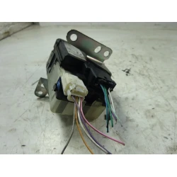 STEERING WHEEL LOCK Toyota Corolla Verso 2004 2.0D4D 626399-000