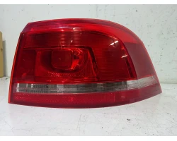 FARO POSTERIORE DESTRO Volkswagen Passat 2013 1.6TDI VARIANT 3af945096e