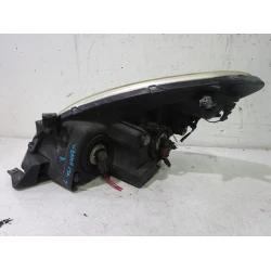 ŽAROMET DESNI Toyota Corolla Verso 2007 2.2D4D