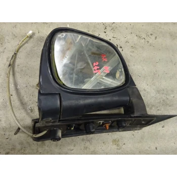 MIRROR LEFT Hyundai H-1 2003 2.5D VAN