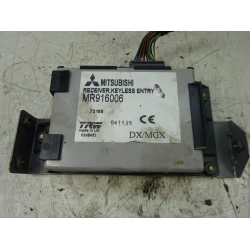 RAČUNALNIK MOTORJA Mitsubishi Carisma 2004 1.6 mr916006