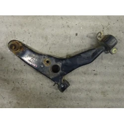 ROKA SPREDAJ DESNO Mitsubishi Carisma 2004 1.6