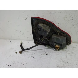 FARO POSTERIORE DESTRO Toyota Avensis Verso 2004 2.0D4D