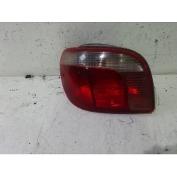 TAIL LIGHT LEFT Toyota Yaris 1999 1.0