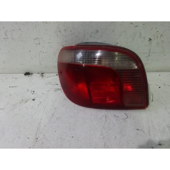 TAIL LIGHT LEFT Toyota Yaris 1999 1.0