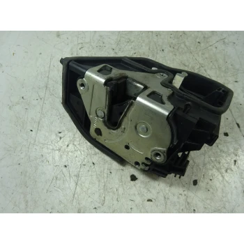 ZAKLEP  ZADAJ LEVA BMW 1 2007 120D