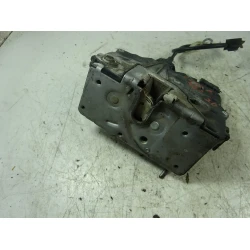 ZAKLEP ZADAJ DESNA Opel Corsa 2008 1.4 16V ZAKLEP ZADAJ DESNA Opel Corsa 2008 1.4 16V