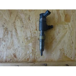 INJECTOR Peugeot 308 2011 1.6HDI 0445110739