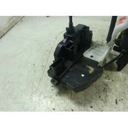 ZAKLEP SP LEVA Kia Cee'd 2011 1.6D
