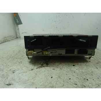 AUTORADIO Audi A6, S6 2004 3.2 4f0035541