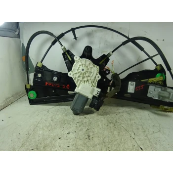 MEHANIZEM ŠIPE  SPREDAJ DESNA Ford Focus 2012 1.6 TDCI 85 M6