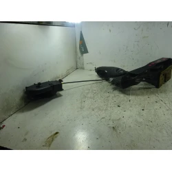 ZAKLEP  SPREDAJ DESNA Ford Focus 2002 1.8