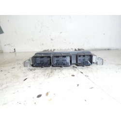 RAČUNALNIK MOTORJA Dacia Sandero 2012 1.5 DCI STEPWAY 237102280R