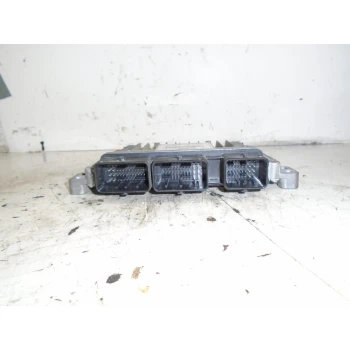 RAČUNALNIK MOTORJA Dacia Sandero 2012 1.5 DCI STEPWAY 237102280R