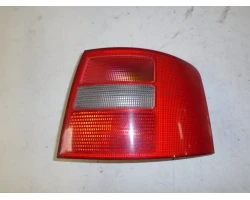 FARO POSTERIORE DESTRO Audi A6, S6 1998 1.8 AVANT