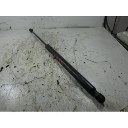 BOOT STRUT Mercedes-Benz B-Klasse 2006 B 180 CDI