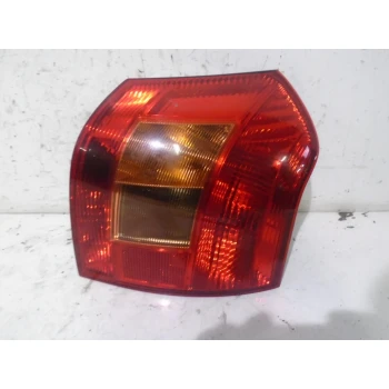 FARO POSTERIORE DESTRO Toyota Corolla 2002 1.6