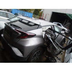 CAR FOR PARTS Toyota Yaris 2020 C-HR 1.8 CVT HIBRID 
